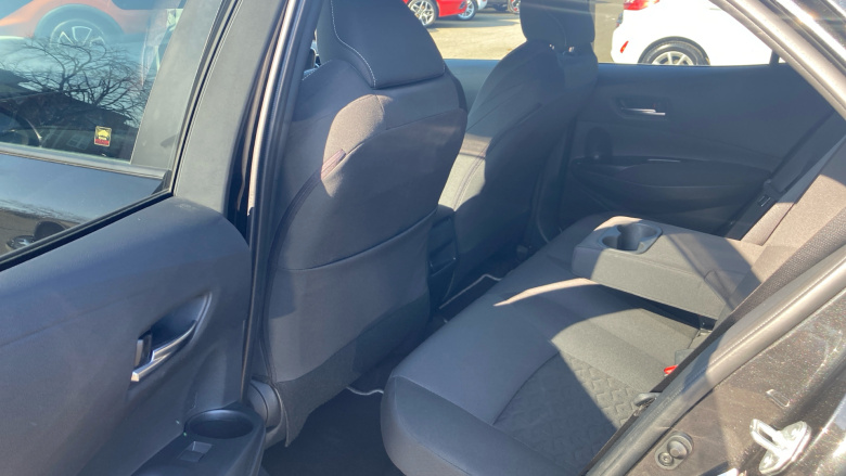 Toyota Corolla 1.8 VVT-i Hybrid Design 5dr CVT Hybrid Hatchback